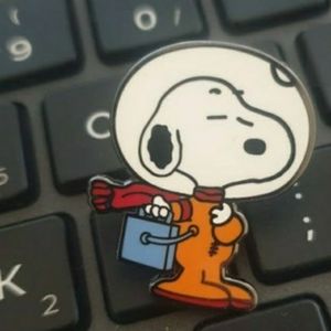Snoopy the Astronaut Enamel Pin